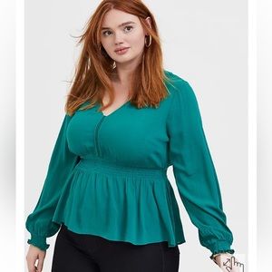 Torrid PEPLUM GAUZE PEASANT TOP Cadmium Green Size 1X